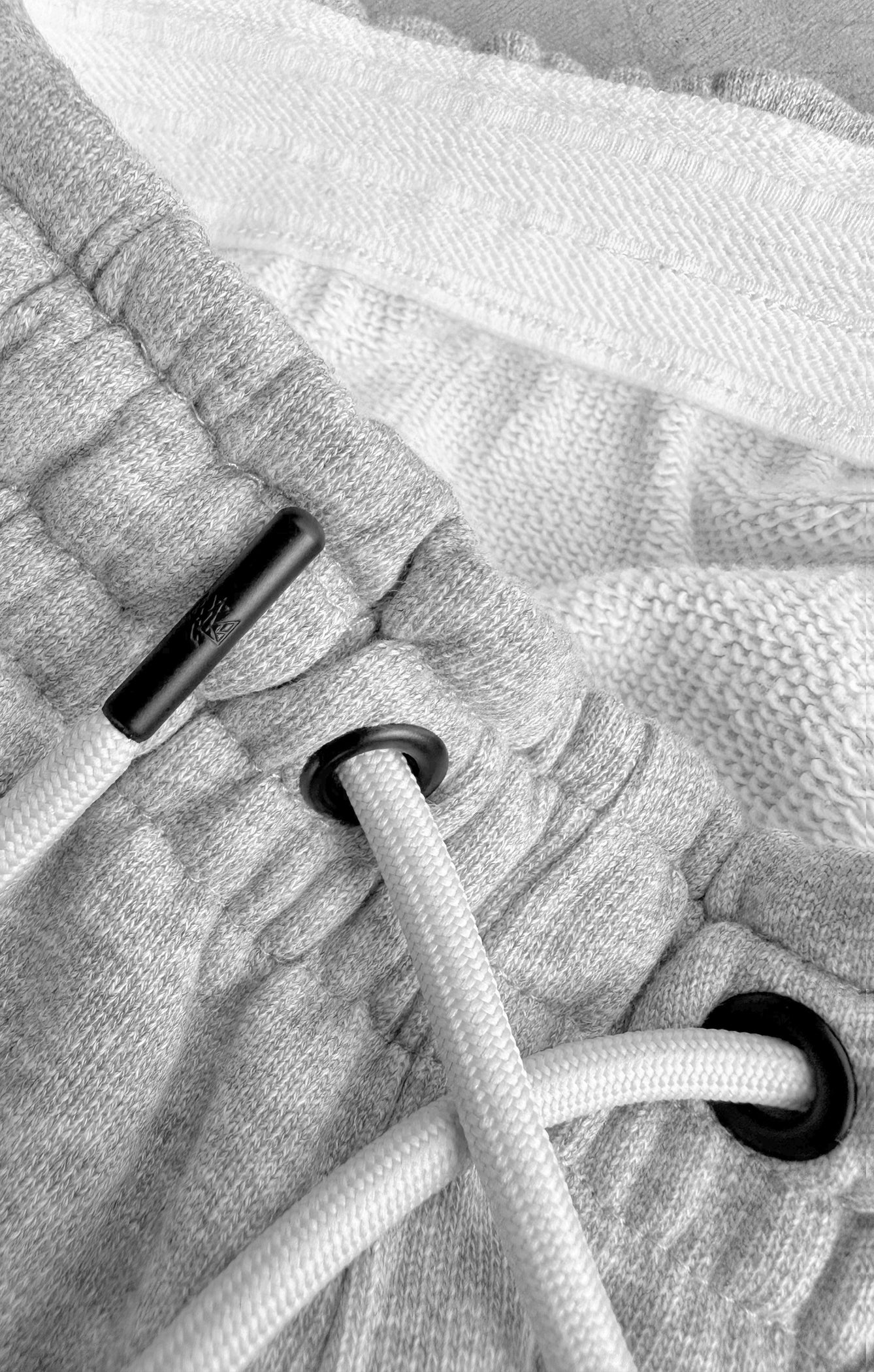 THE SWEAT™ SHORT - HEATHER GREY