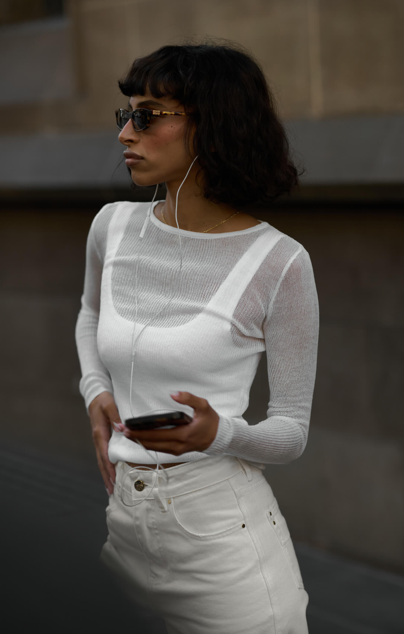 THE HIGH RISE STRAIGHT LEG JEAN - CHALK