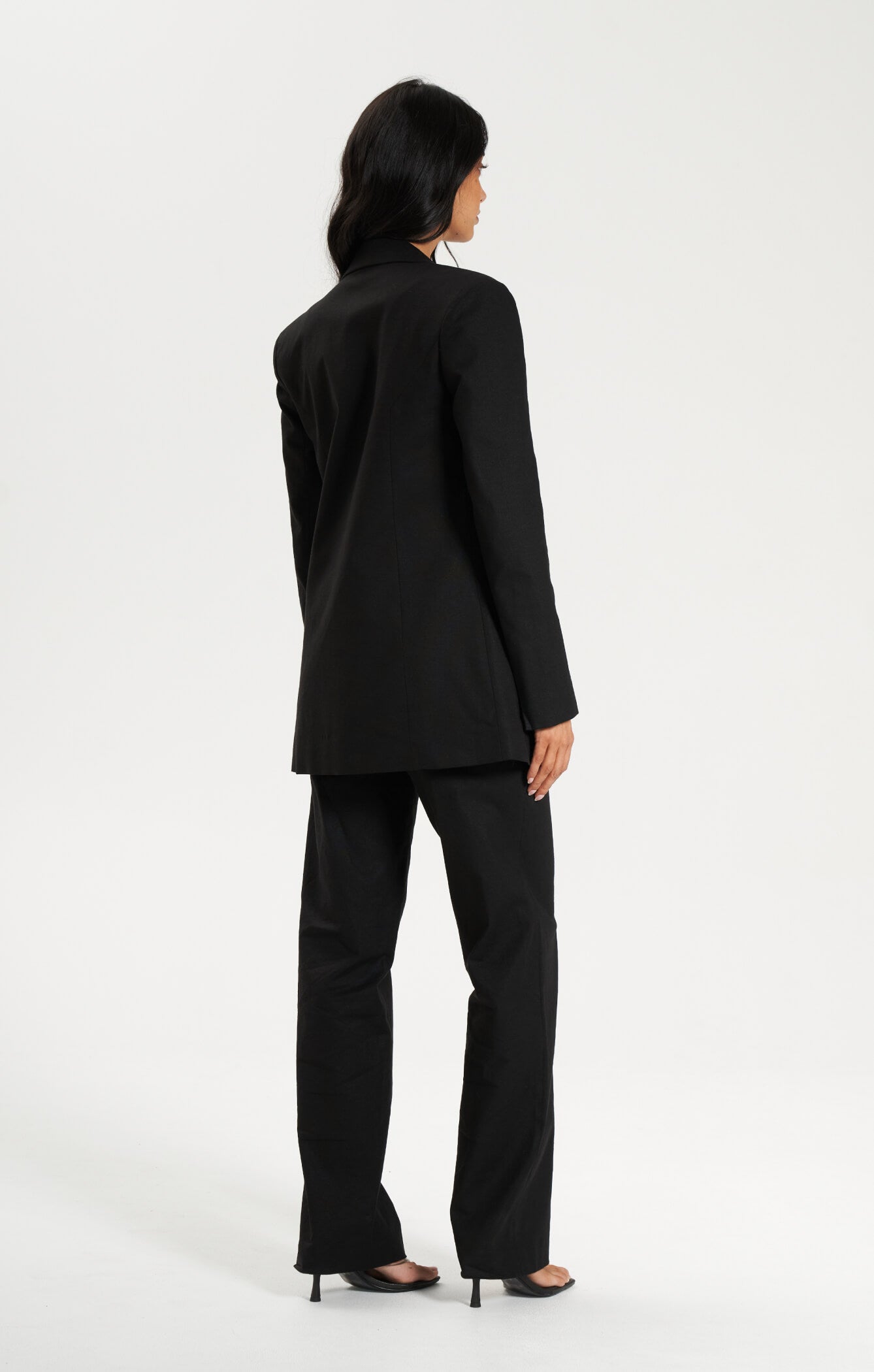 THE LINEN CLASSIC BLAZER - BLACK