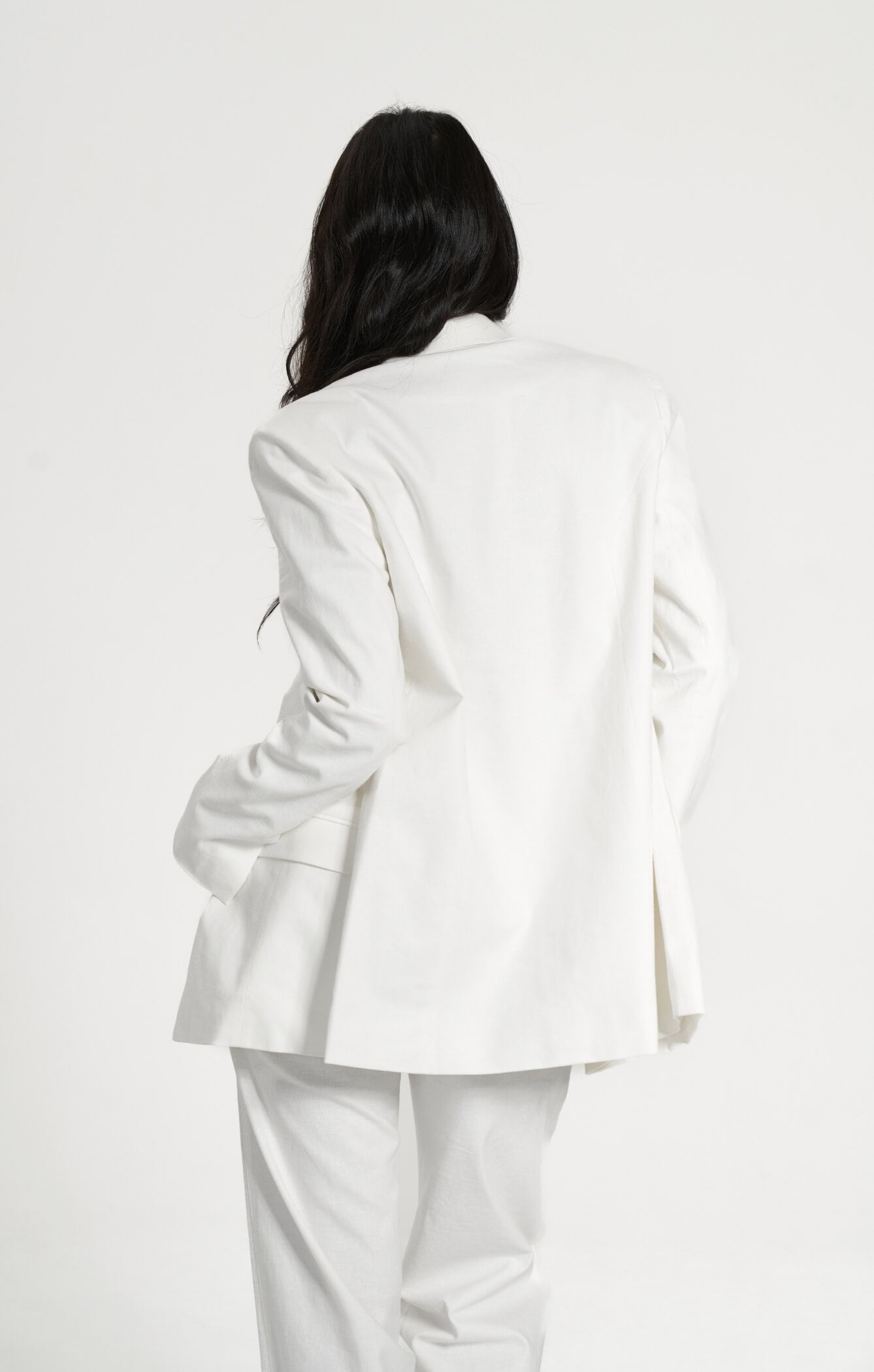 THE LINEN CLASSIC BLAZER - WHITE