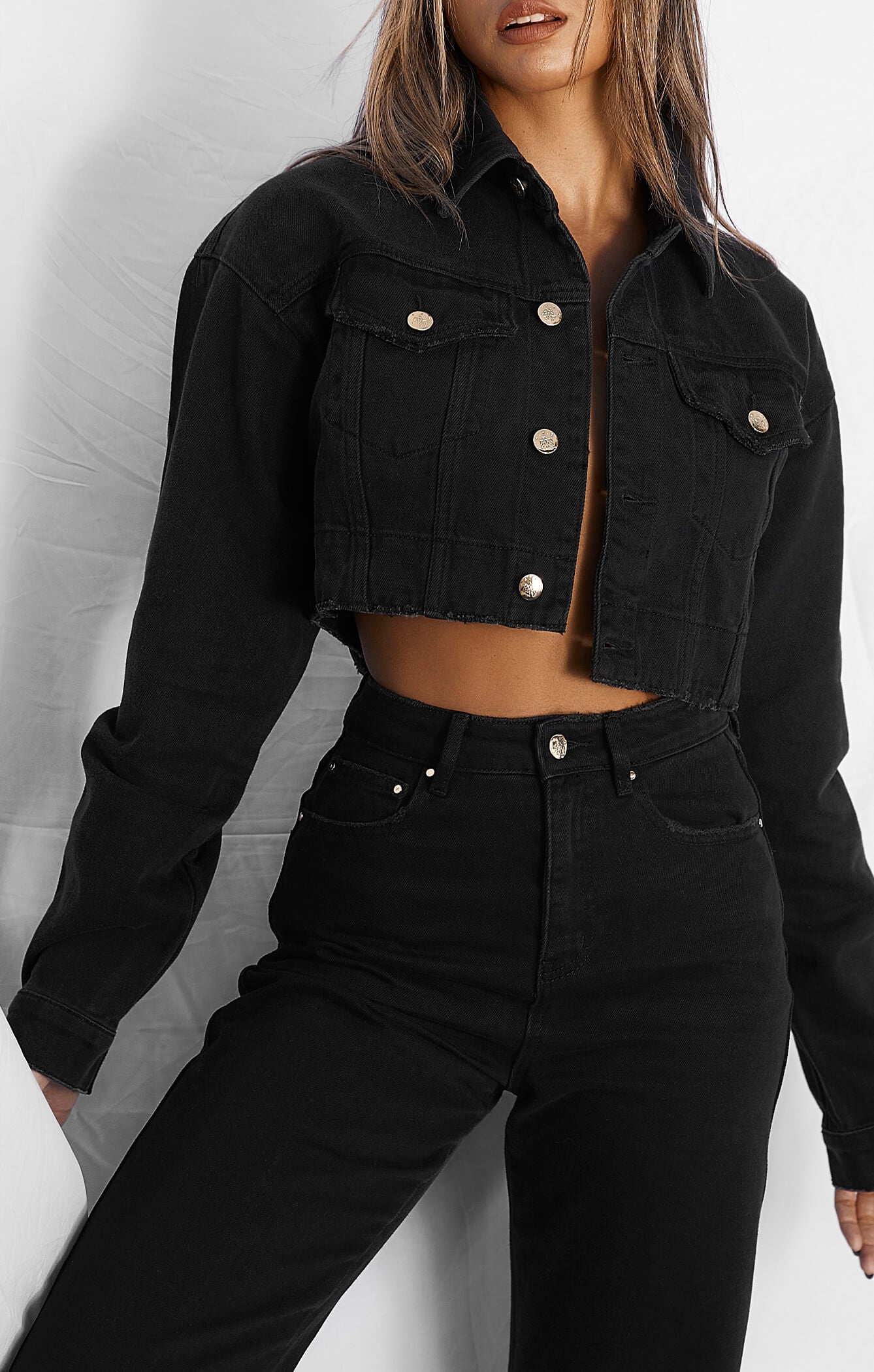 THE BOX CROP DENIM JACKET - WASHED BLACK