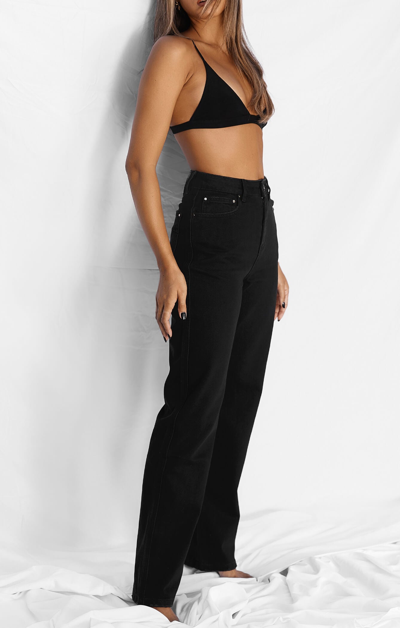 THE HIGH RISE DENIM STRAIGHT LEG JEAN - WASHED BLACK
