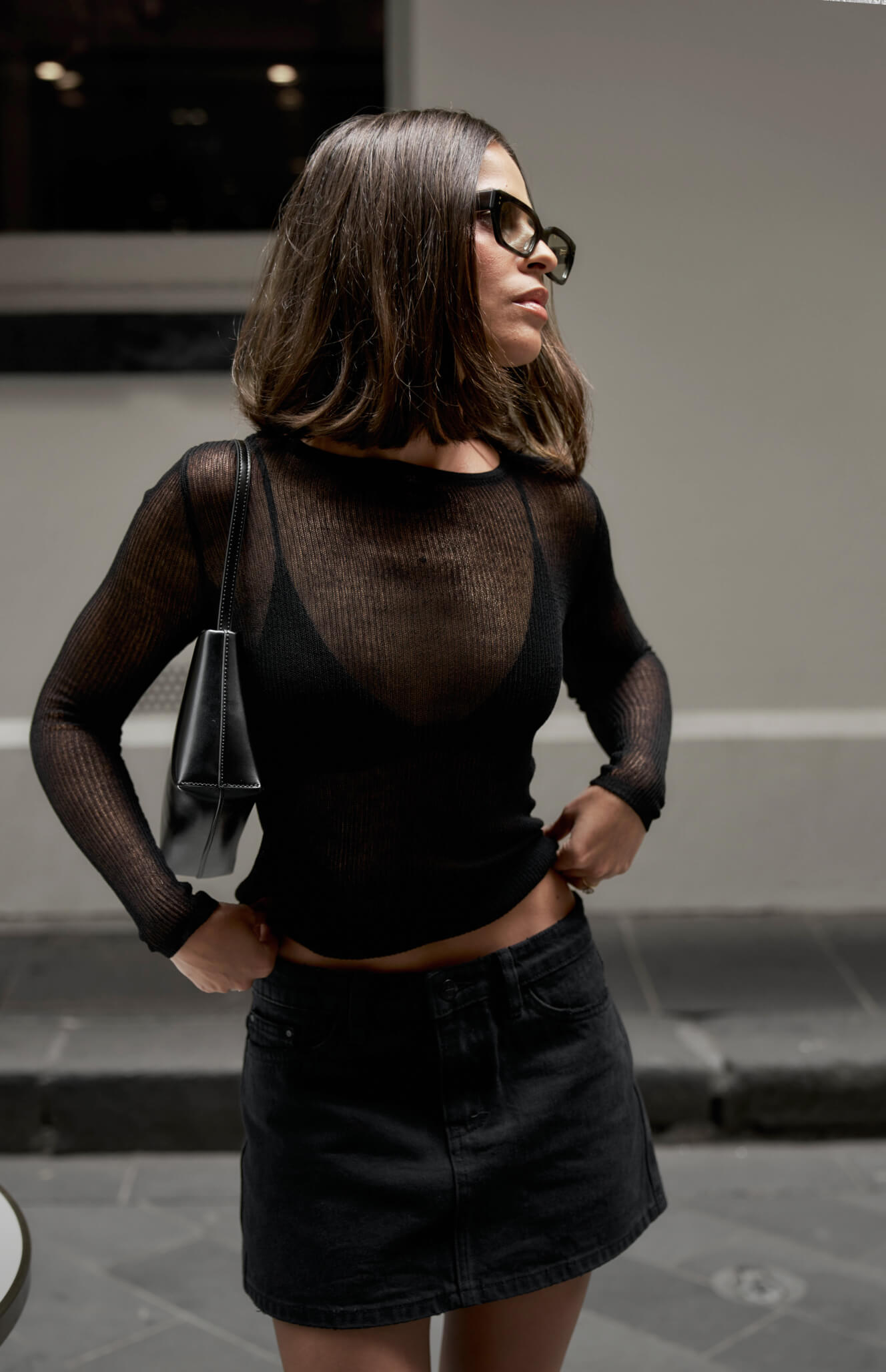 THE DENIM LOW RISE MINI SKIRT - WASHED BLACK
