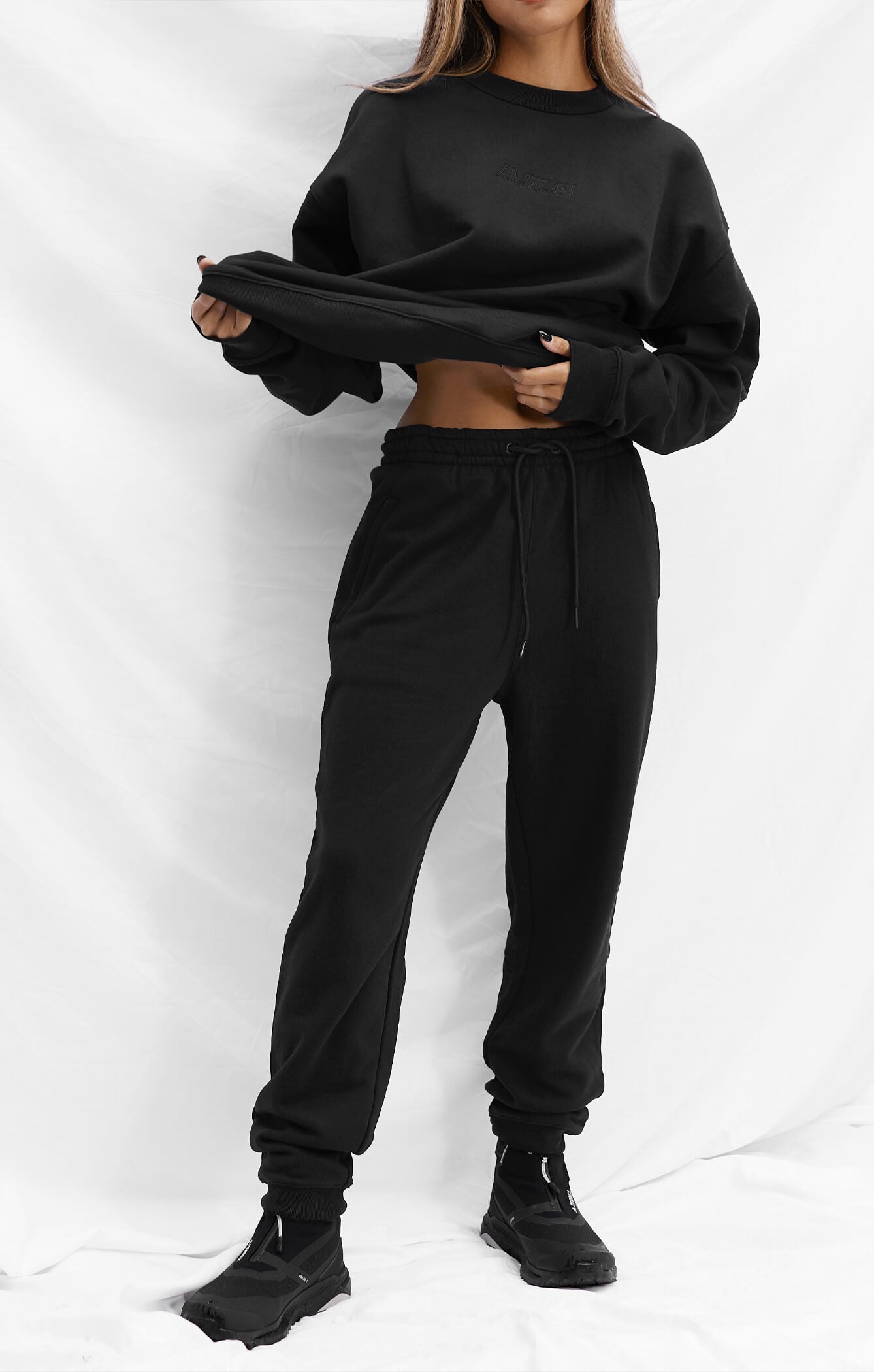 THE A.T.G SWEAT™ CREW - BLACK