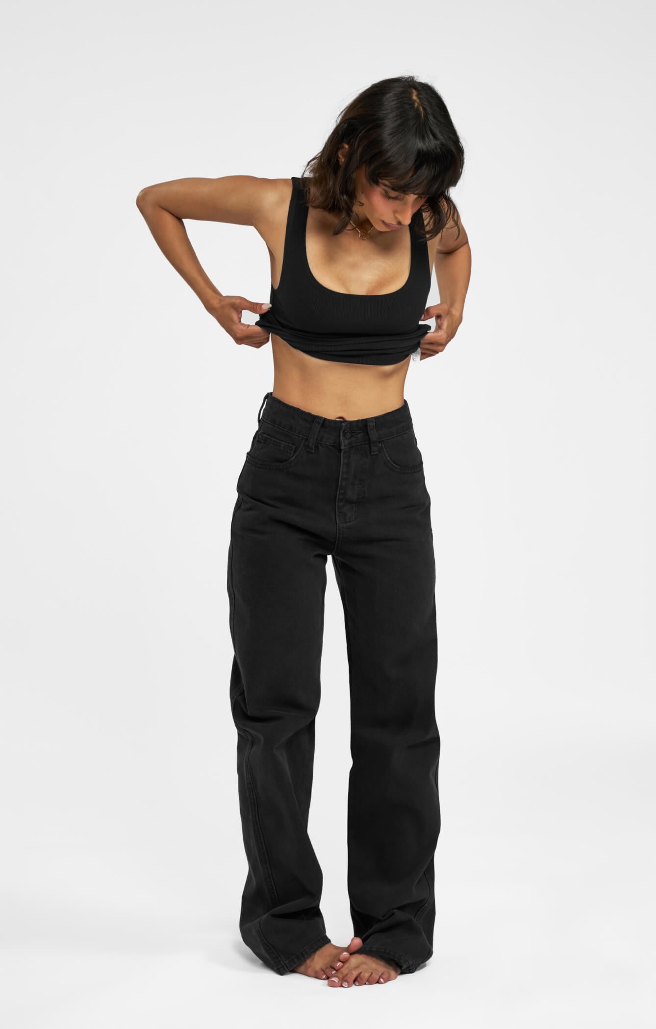 THE HIGH RISE STRAIGHT LEG JEAN - WASHED BLACK