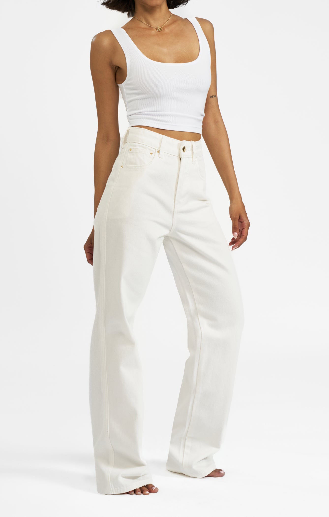 THE HIGH RISE STRAIGHT LEG JEAN - CHALK