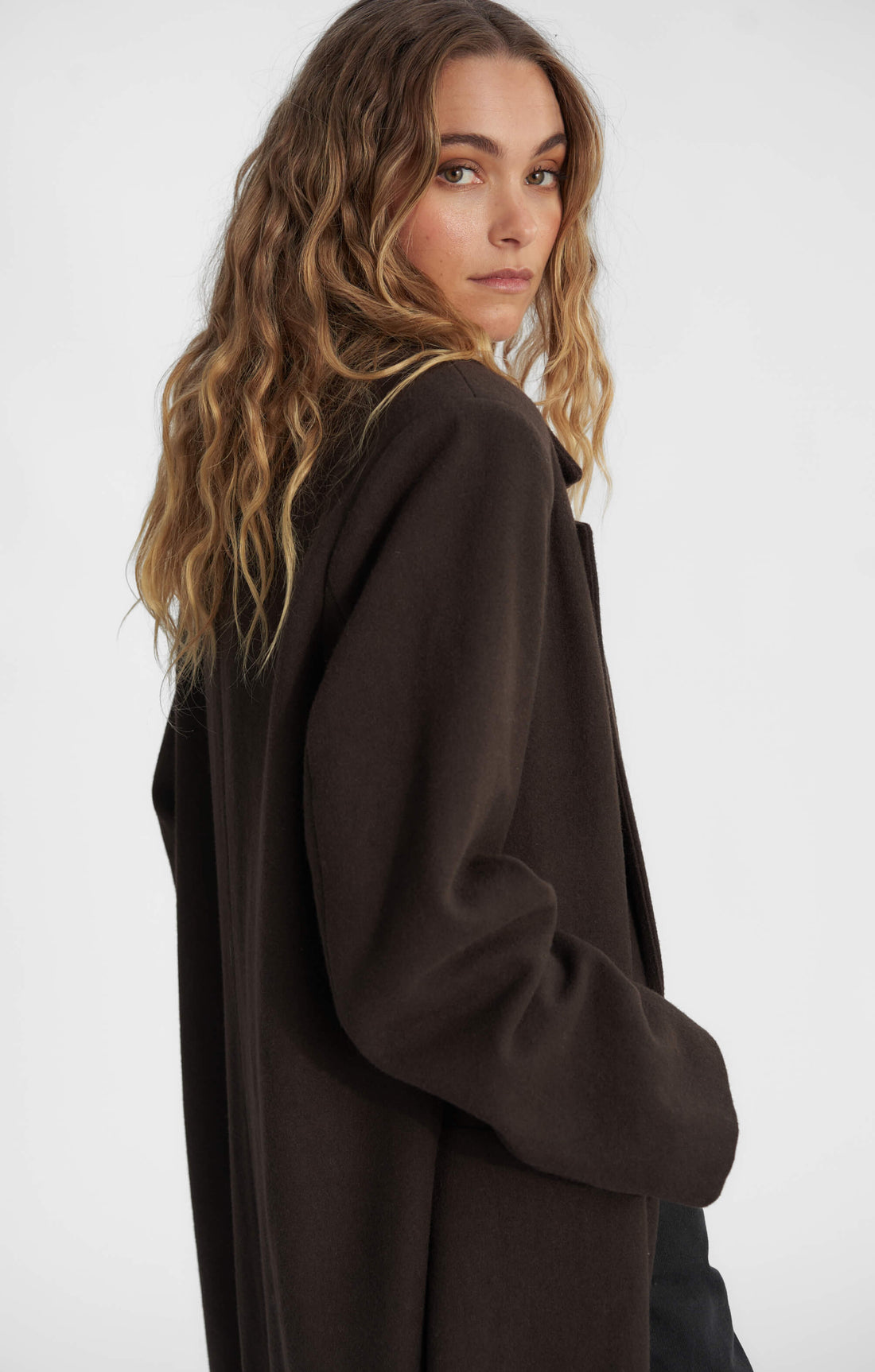 THE LONGLINE CLASSIC COAT - ESPRESSO