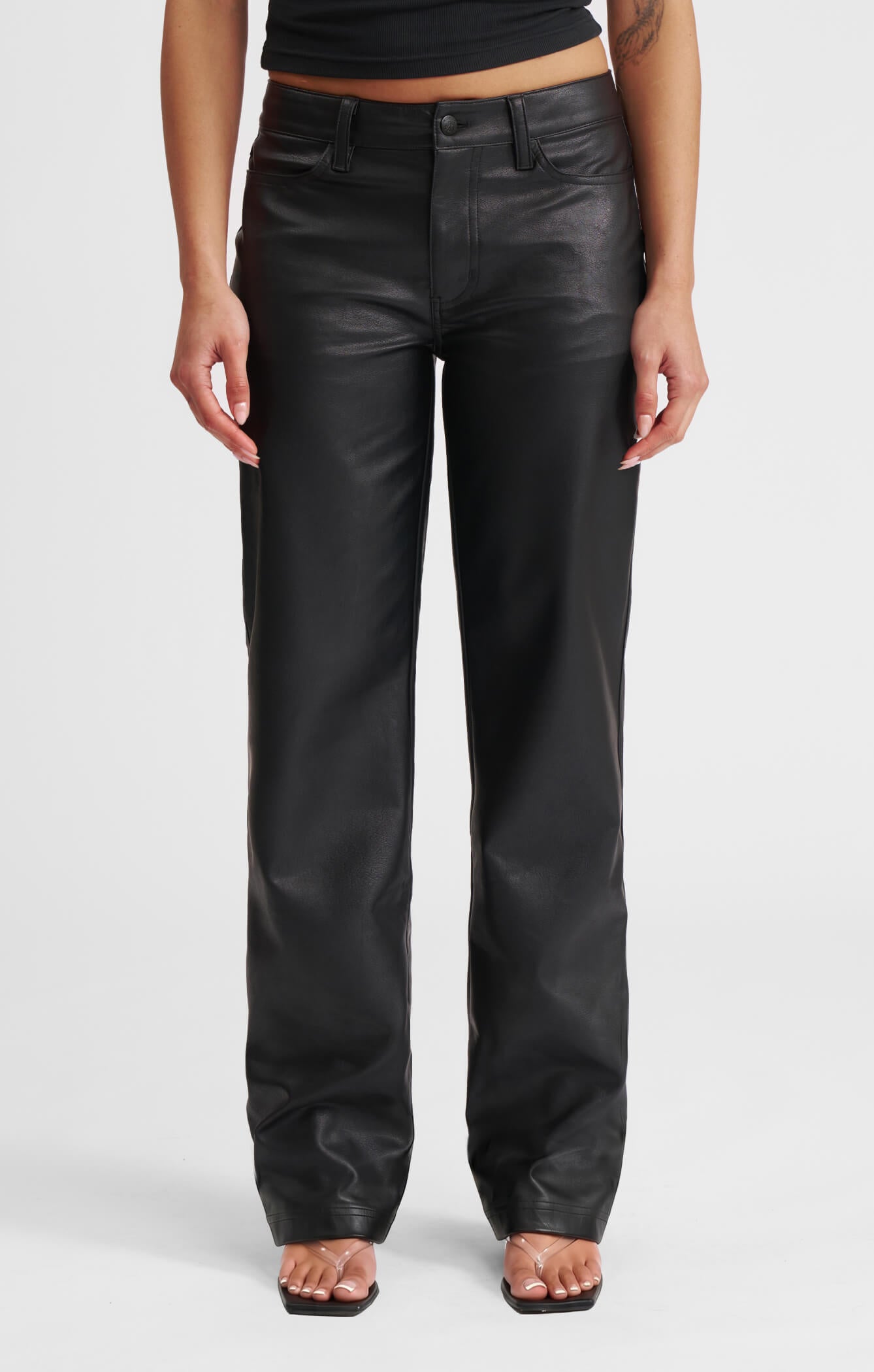 THE PEBBLED™ LOW RISE STRAIGHT LEG PANT