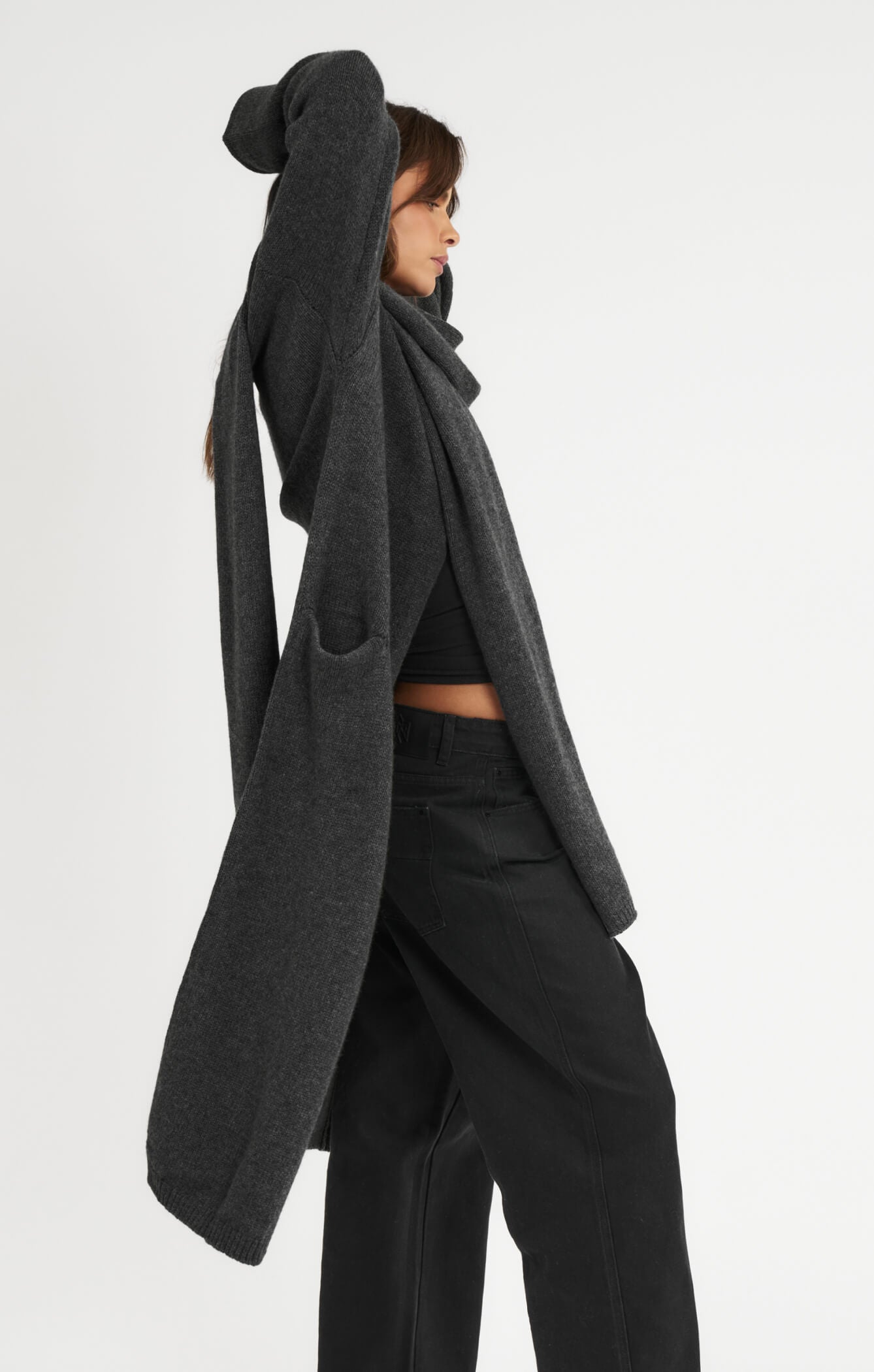 THE WRAP AROUND SCARF - CHARCOAL
