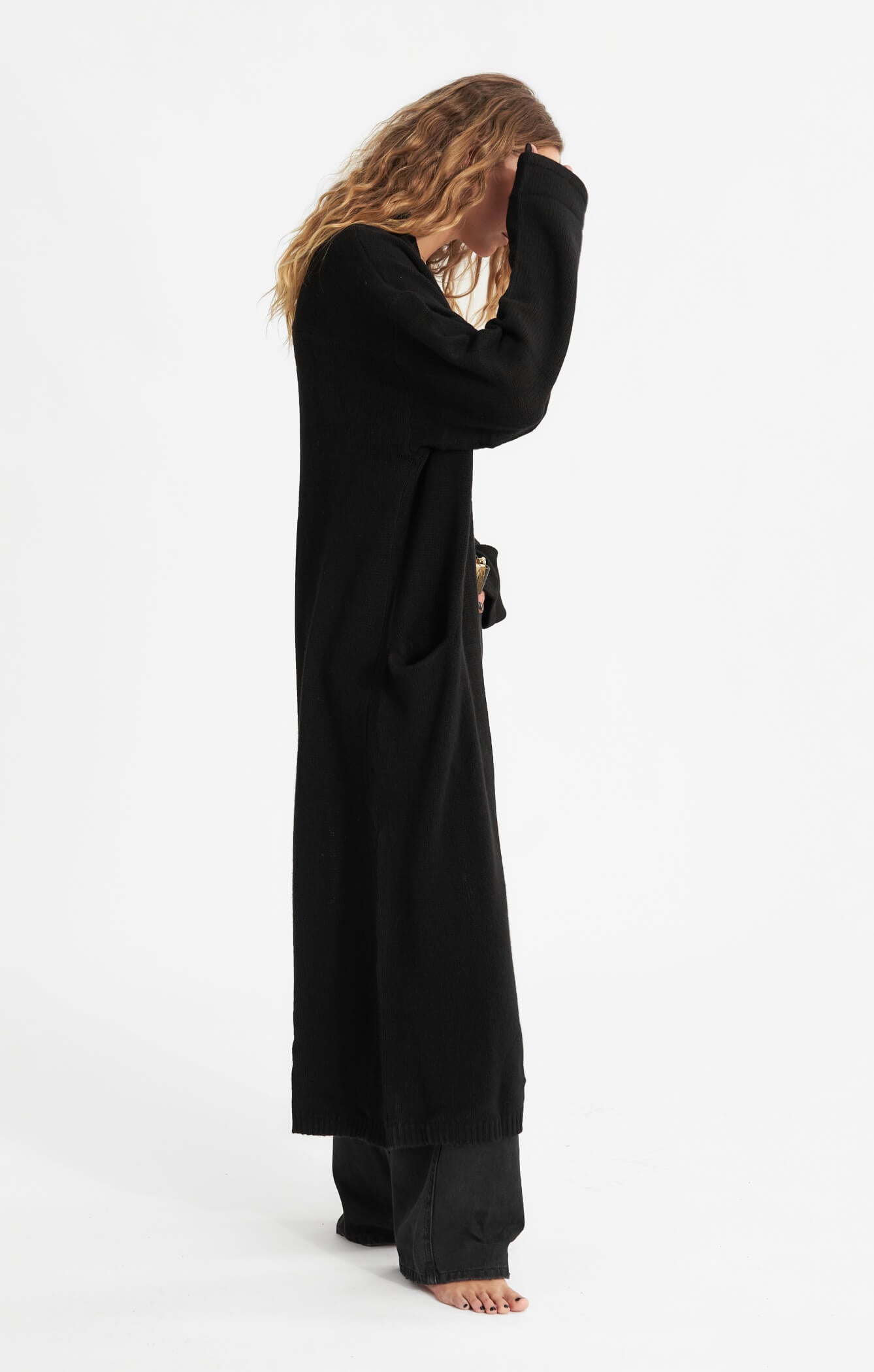 THE CARDIGAN COAT - BLACK
