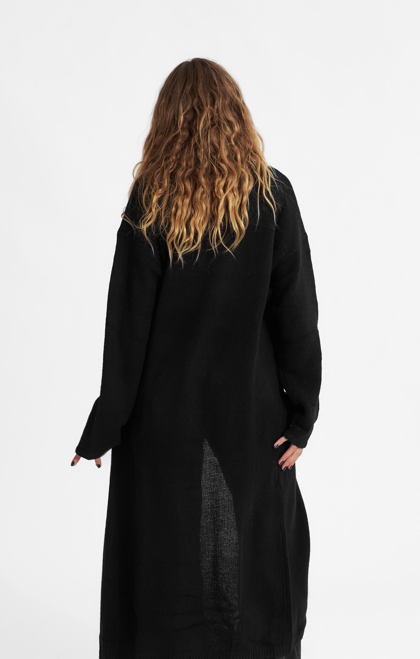 THE CARDIGAN COAT - BLACK