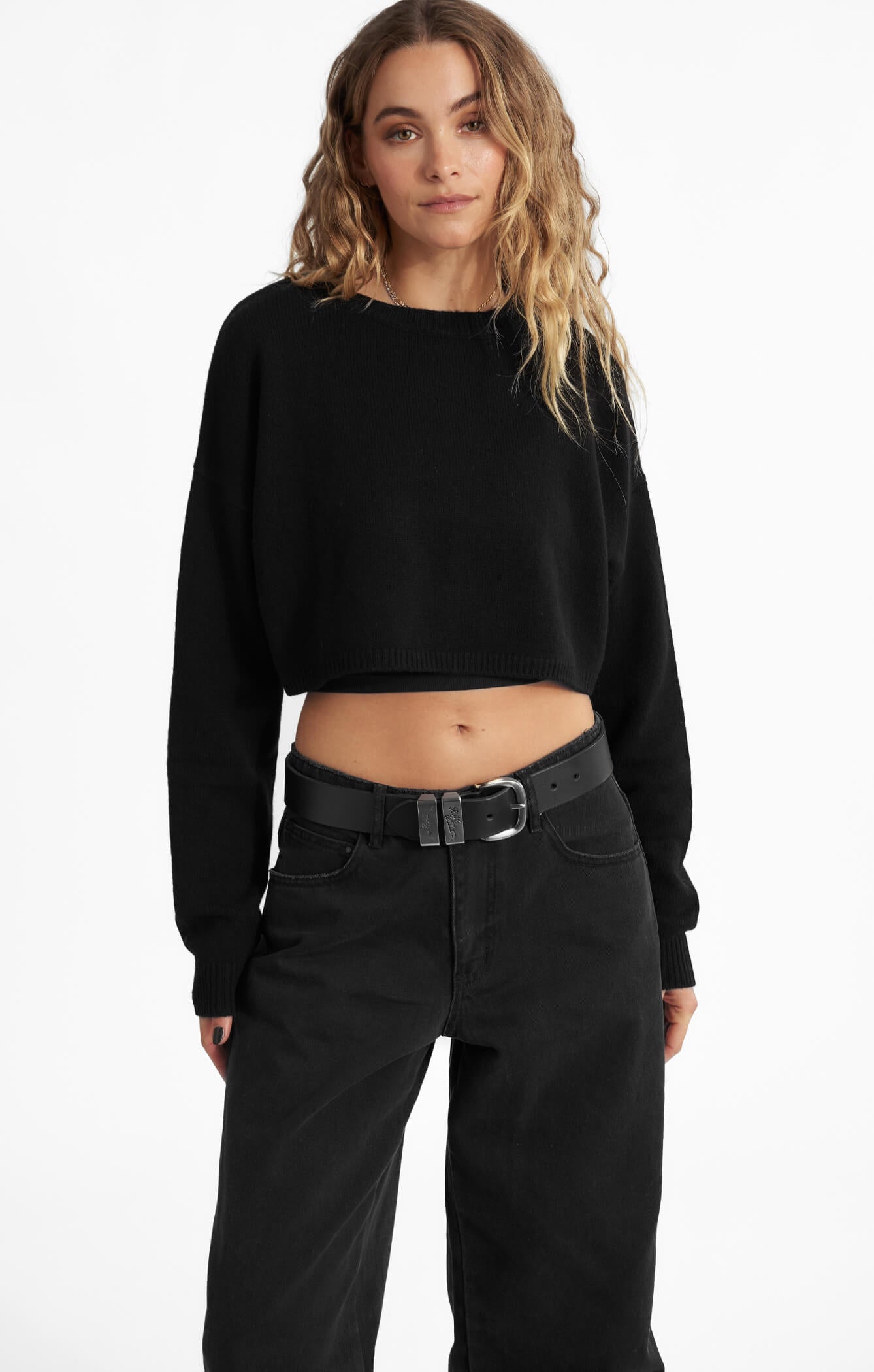THE CROPPED UNIVERSAL KNIT 2.0 - BLACK