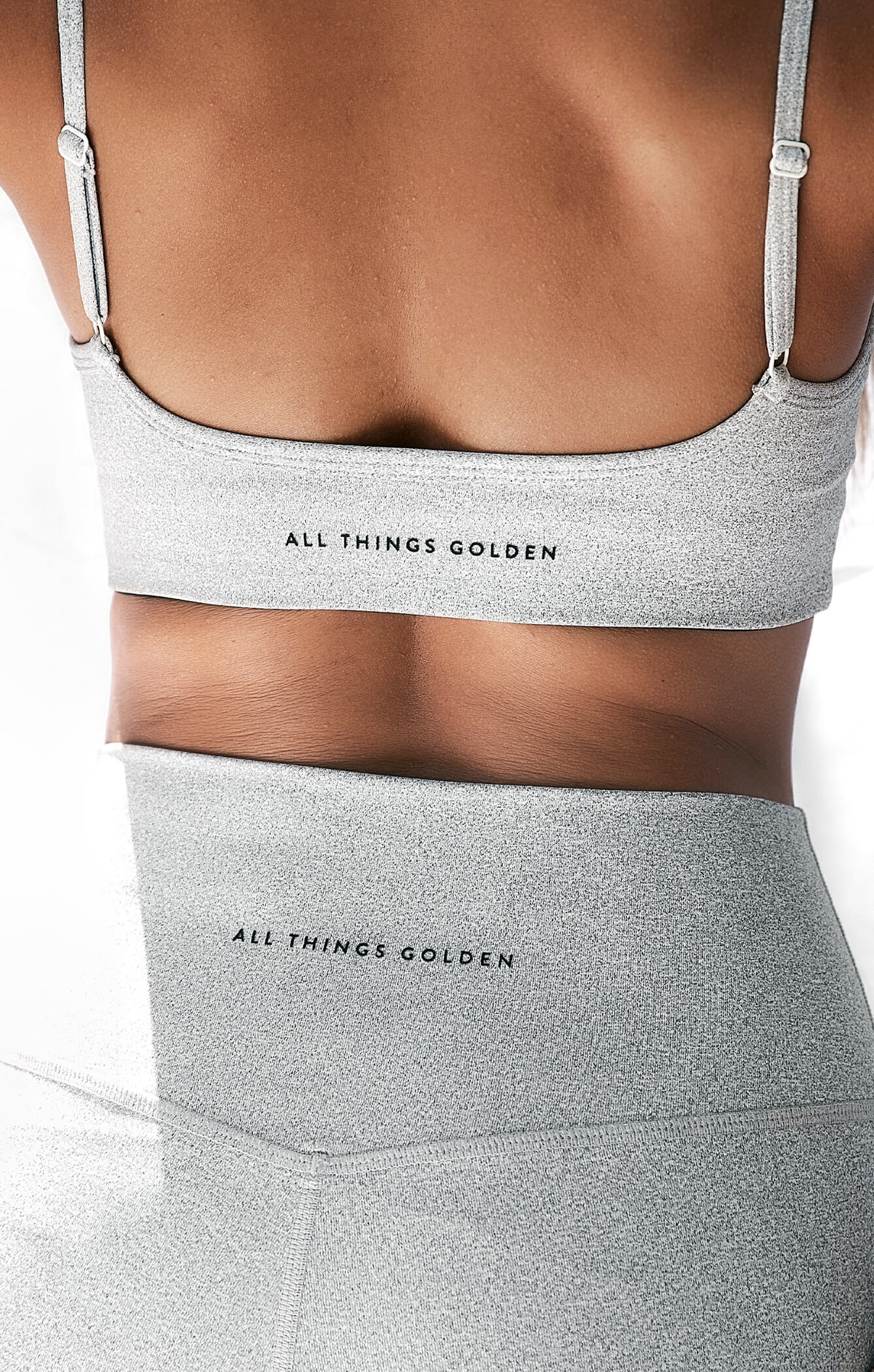 THE A.T.G SCULPT™ SEAMLESS CROP - GREY STATIC