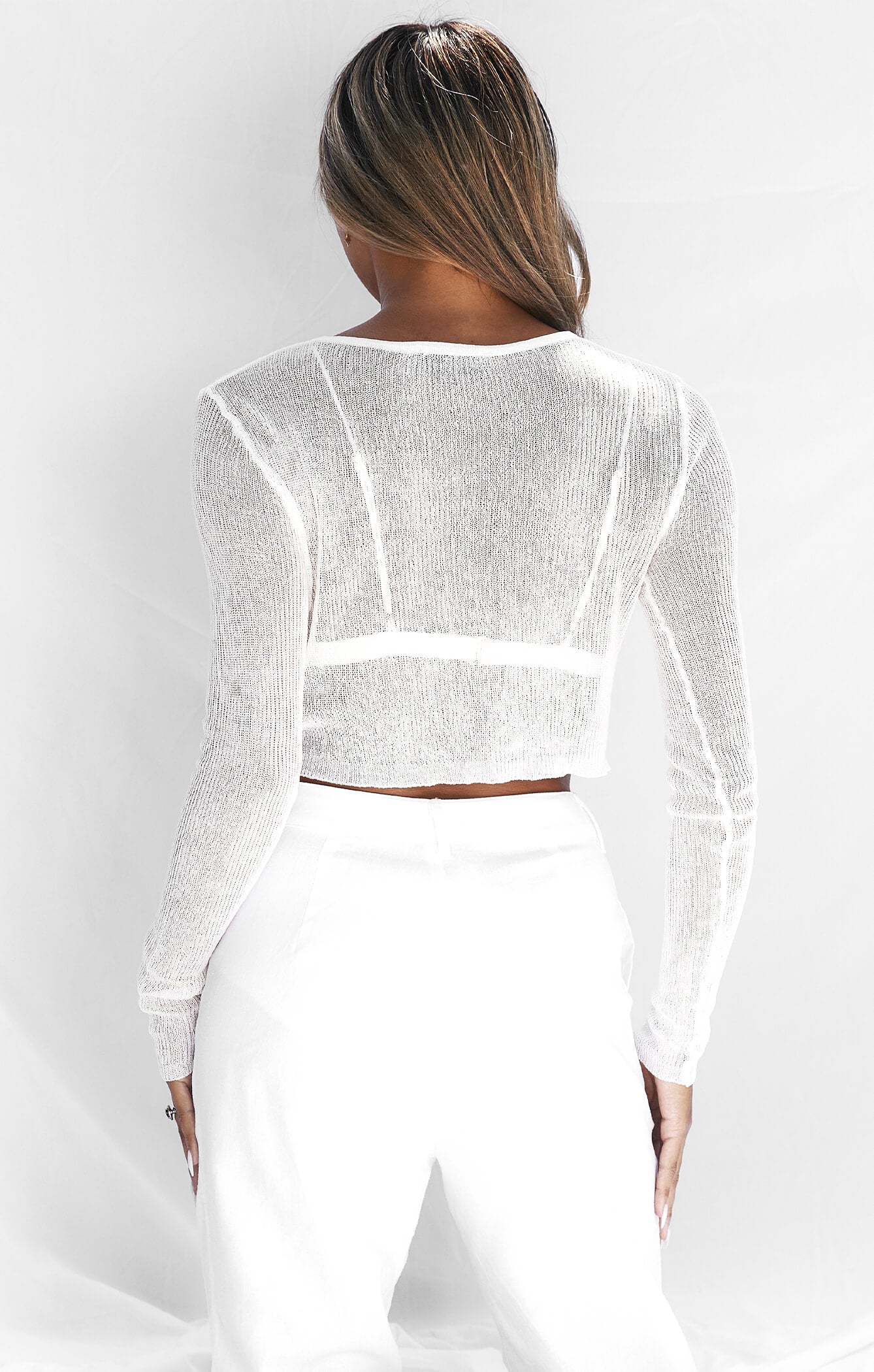 THE CROPPED KNITTED LONG SLEEVE - WHITE