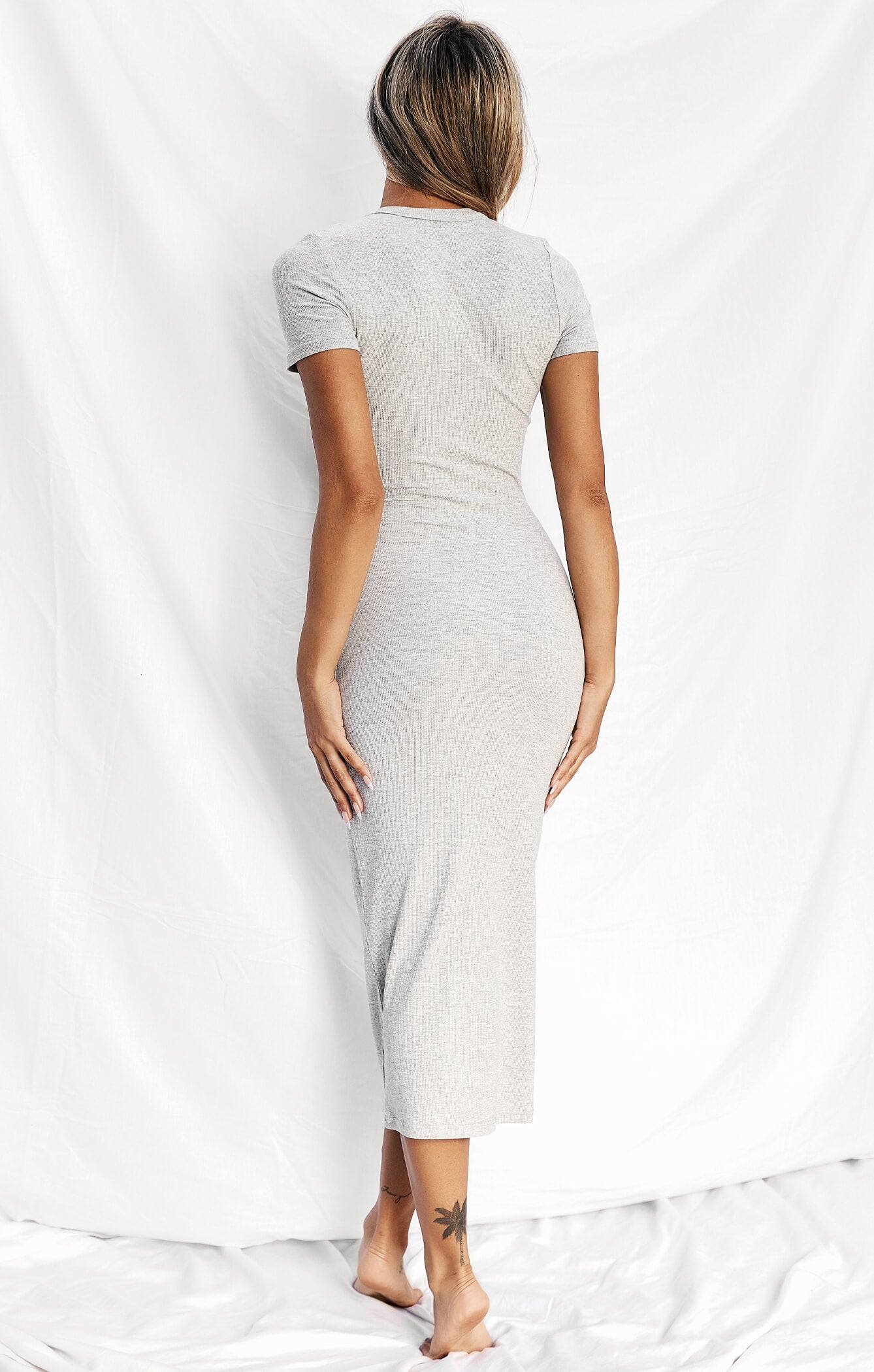 THE LUXE RIB BABY MIDI DRESS - MID GREY