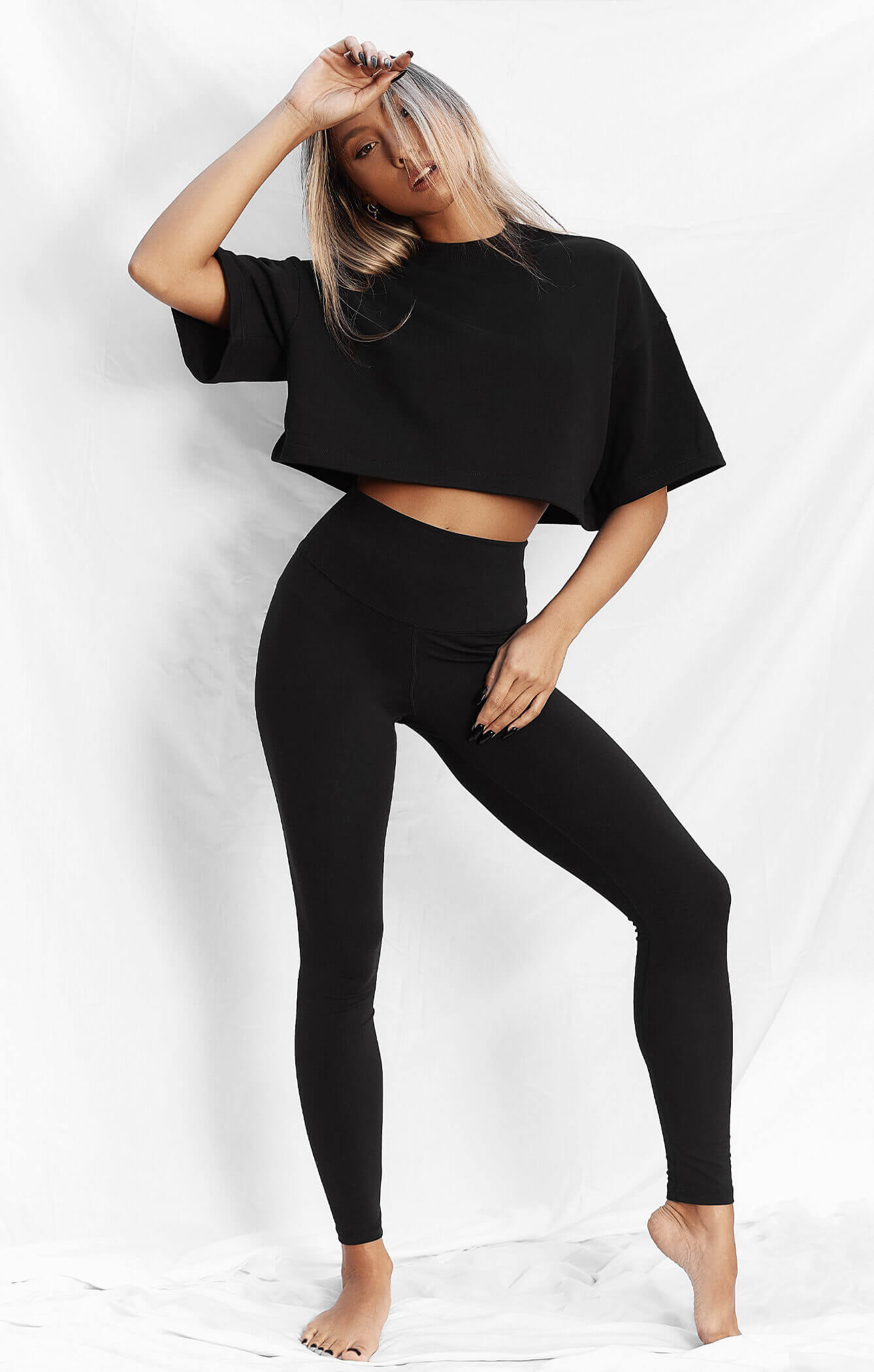 THE TERRY CROP TEE - BLACK